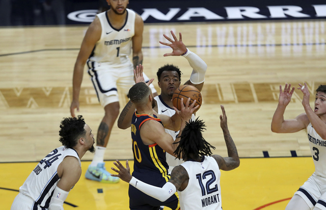  莫兰特劲爆扣篮绝杀灰熊加时力克凯尔特人